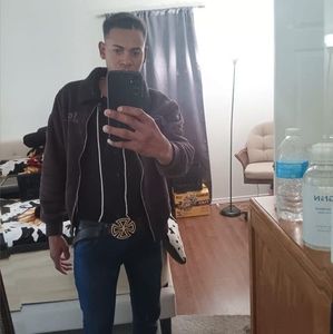 Meet your Posher, Daniel